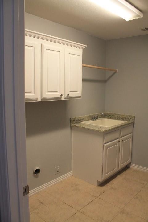 3051 Plainview Road Property Photo 13