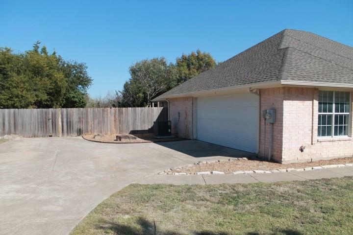 3051 Plainview Road Property Photo 19