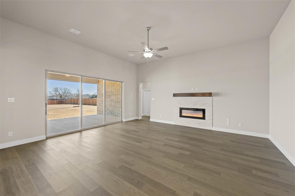 3304 Webb Place Property Photo 8