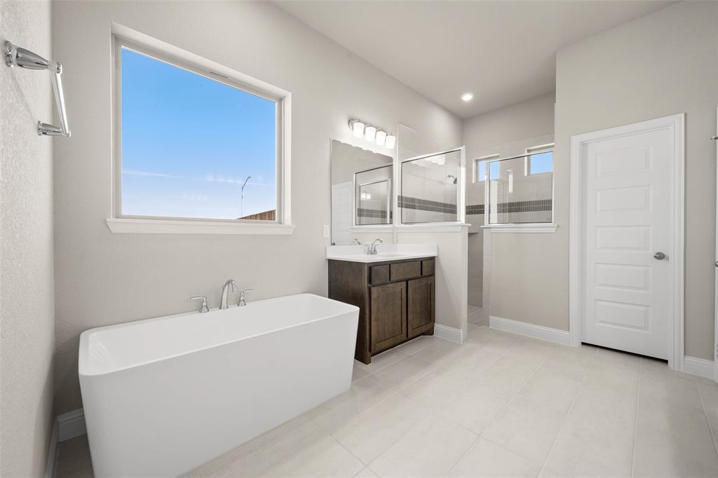 3304 Webb Place Property Photo 24