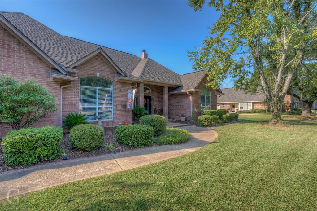 321 Hunters Hollow Property Photo 4