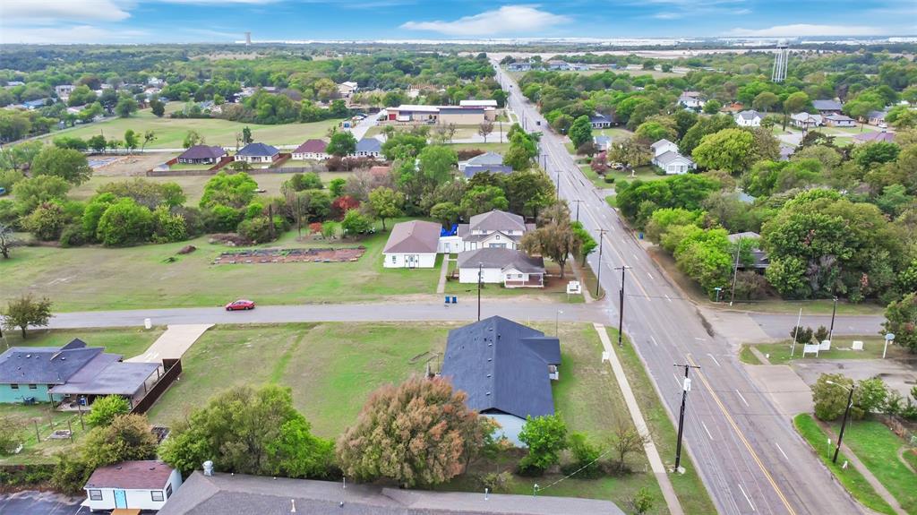 210 W Palestine Street Property Photo 18