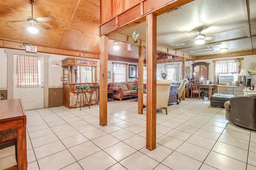 1443 W Hwy 67 Property Photo 15
