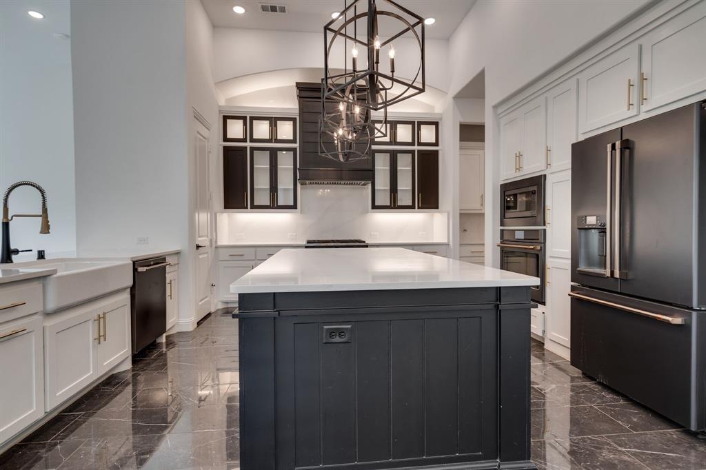 6709 Elderberry Way Property Photo 7