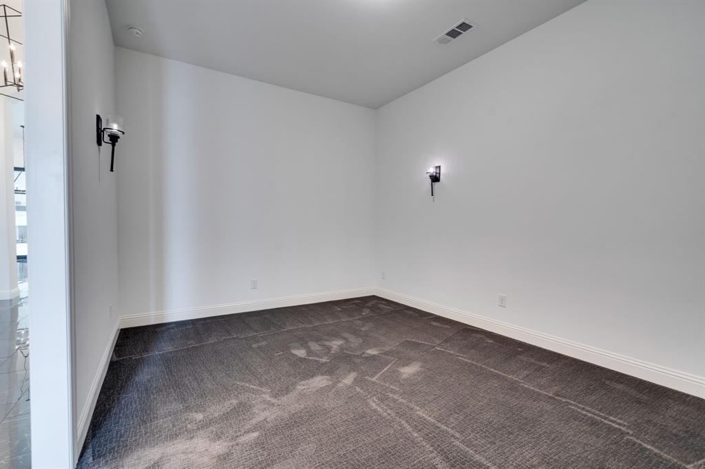 6709 Elderberry Way Property Photo 17