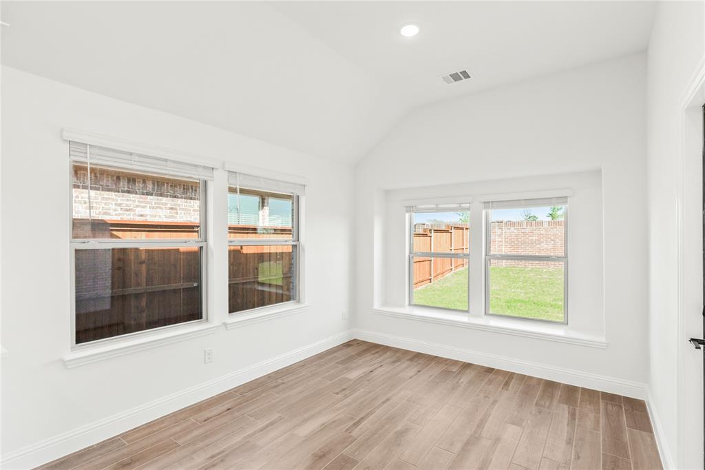 5859 Anning Way Property Photo 16