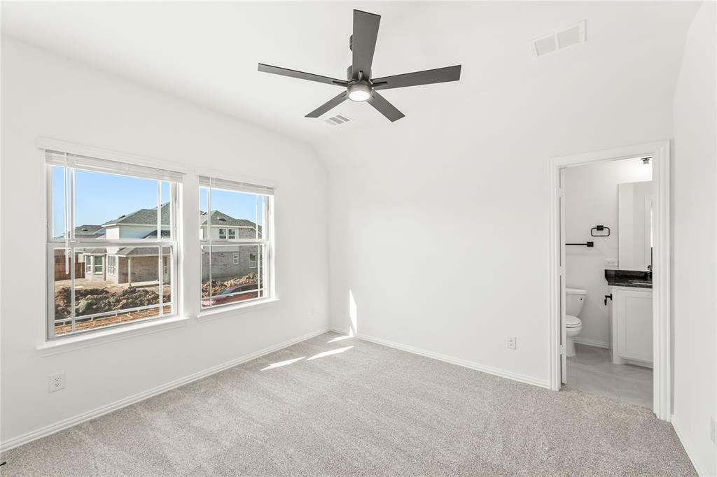 5859 Anning Way Property Photo 32