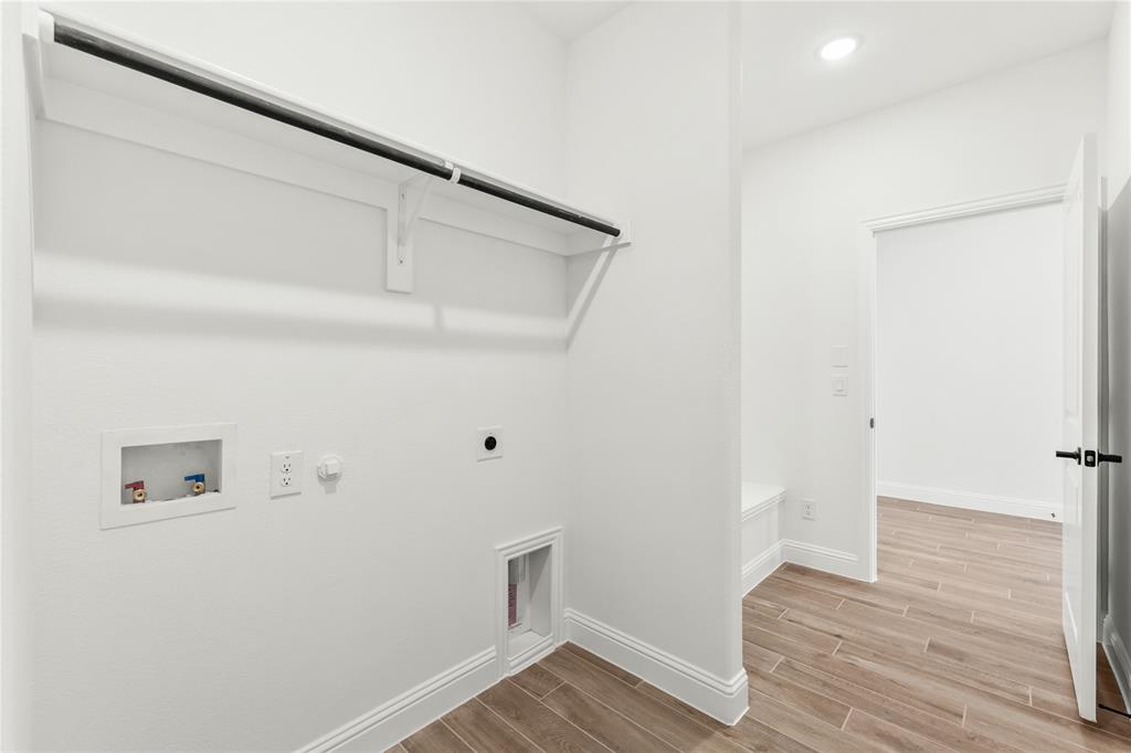 5859 Anning Way Property Photo 36
