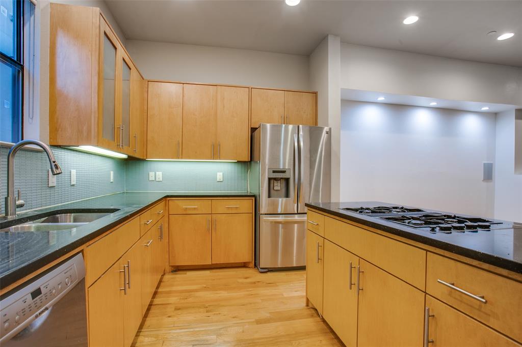 4618 Cedar Springs Road Property Photo 16