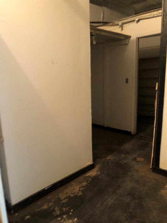 105 Main Property Photo 3