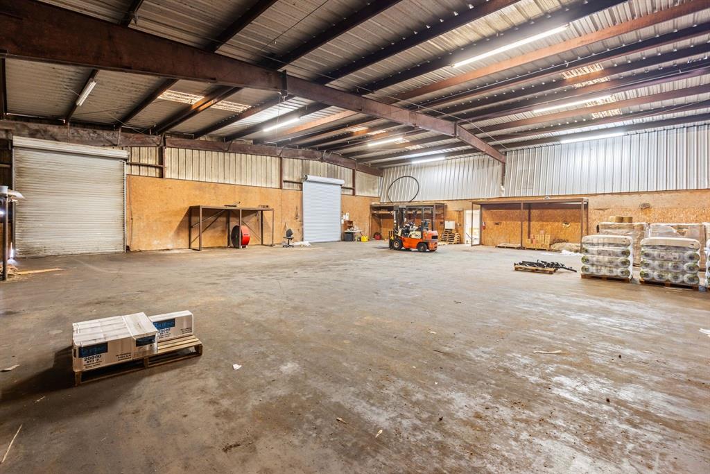 1211 E Coke Rd Road Property Photo 7