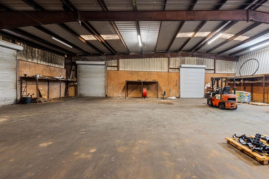 1211 E Coke Rd Road Property Photo 8