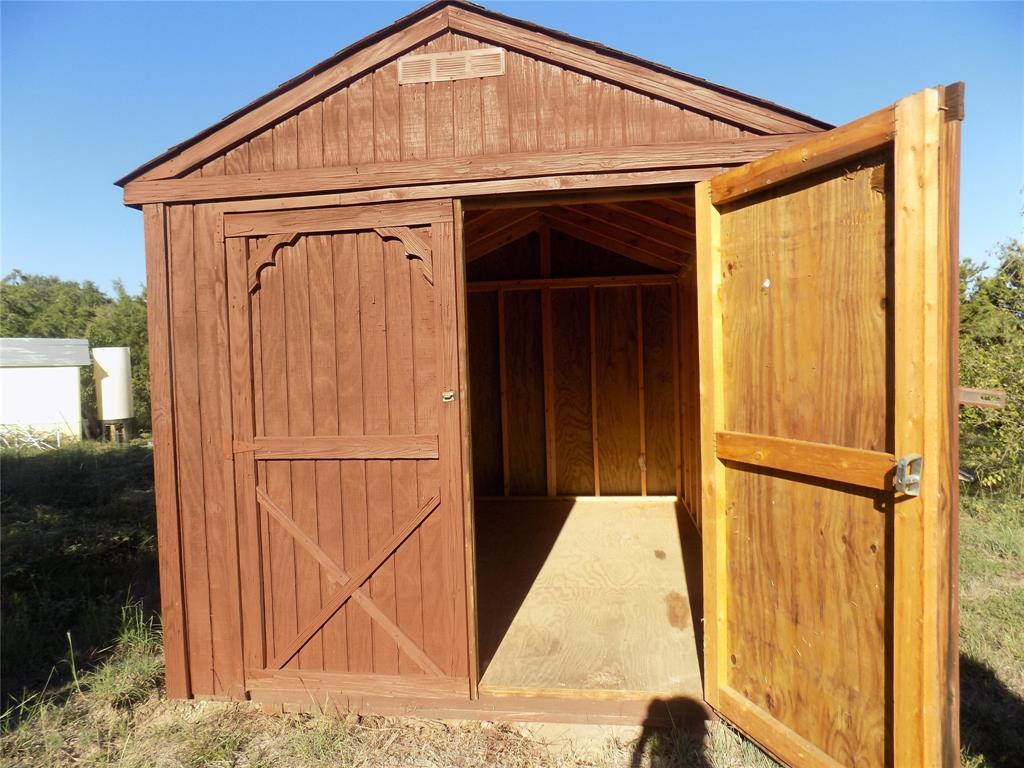 108 Jade Court Property Photo 9