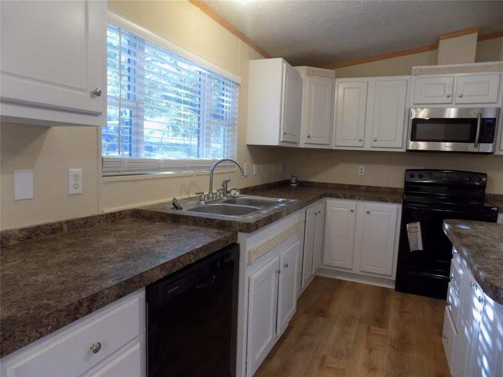 108 Jade Court Property Photo 15