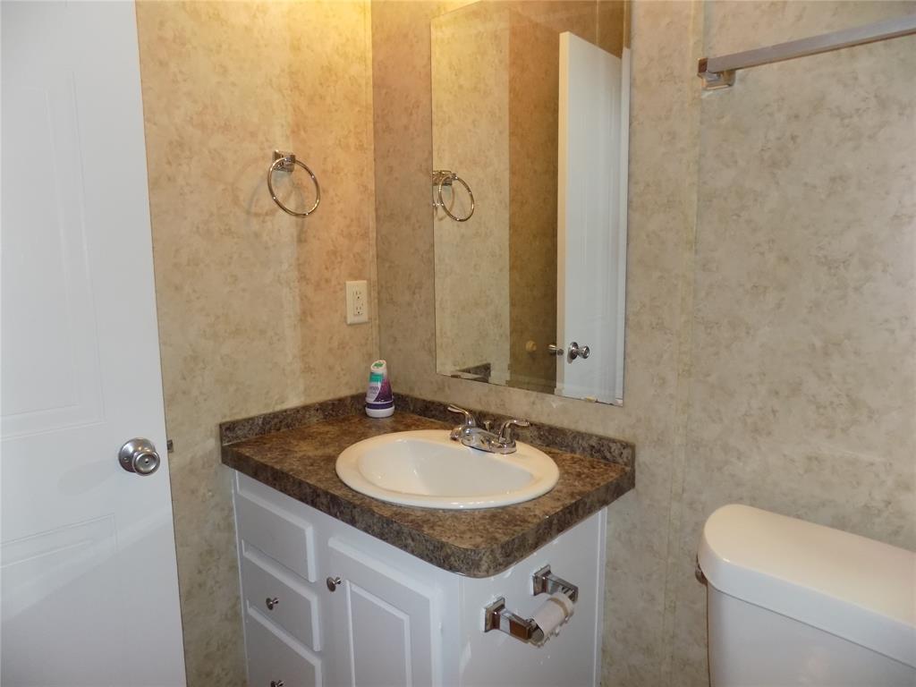 108 Jade Court Property Photo 28