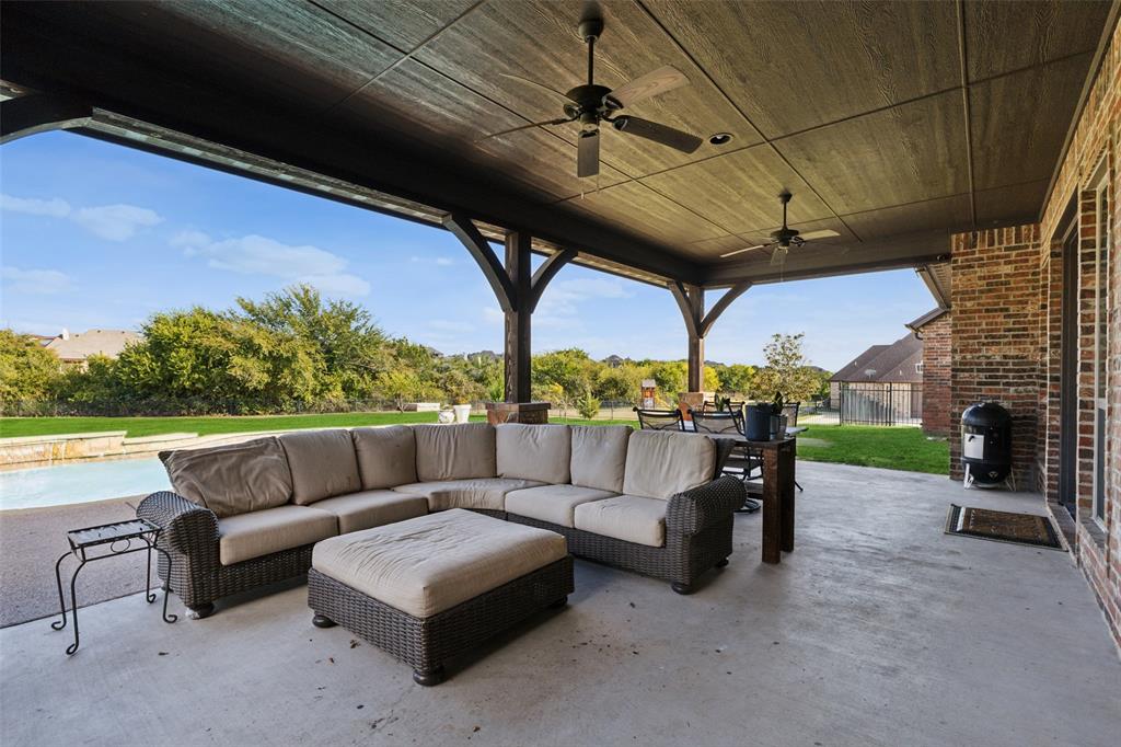 7817 Bella Flora Drive Property Photo 30