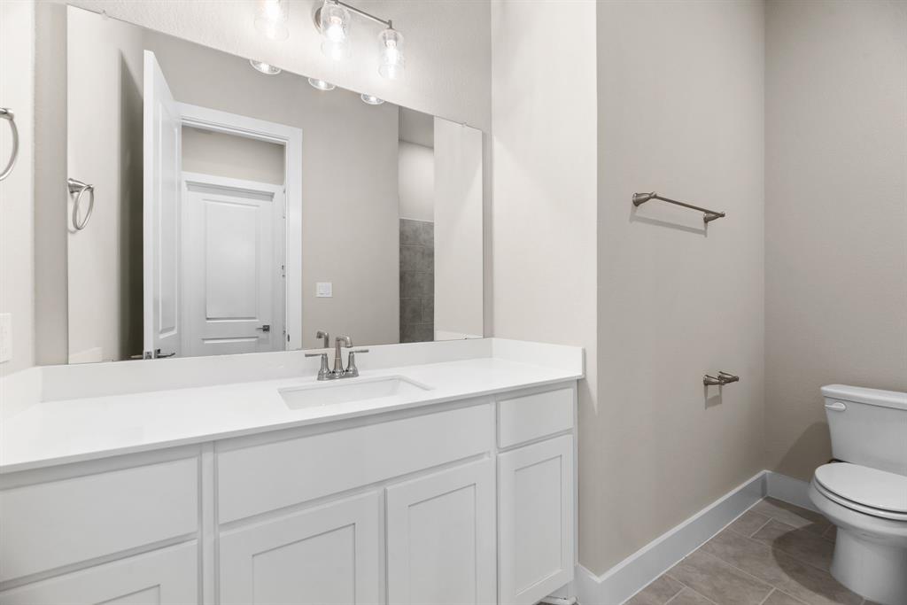 5201 Terrific Lane Property Photo 17