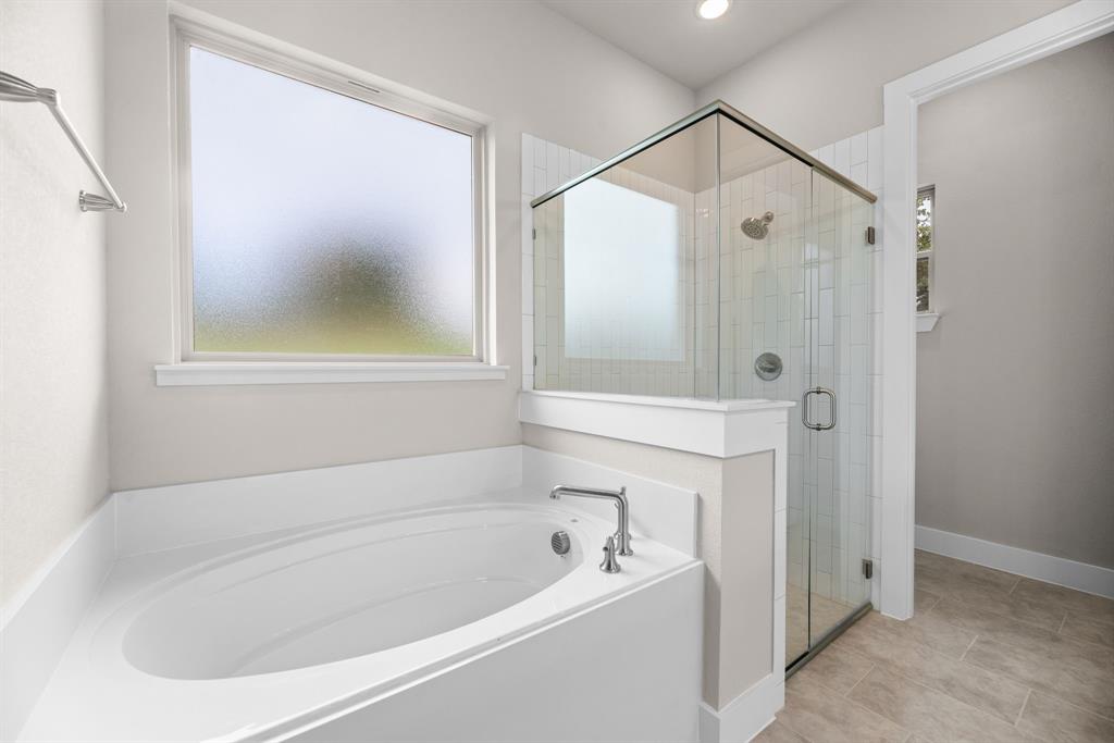 5201 Terrific Lane Property Photo 18