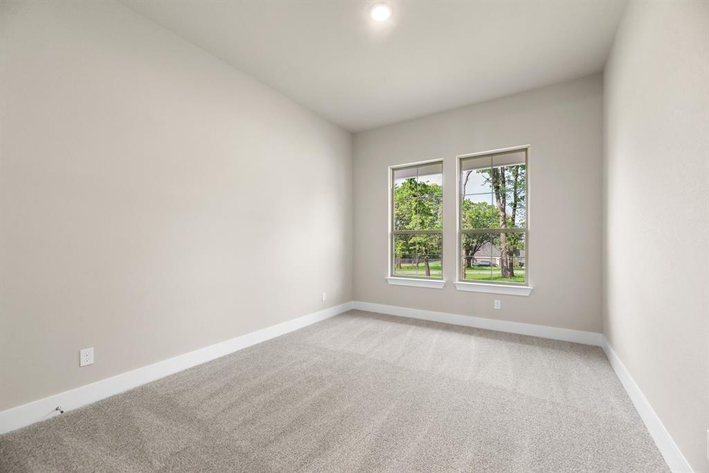 5201 Terrific Lane Property Photo 24