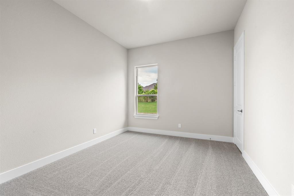 5201 Terrific Lane Property Photo 25