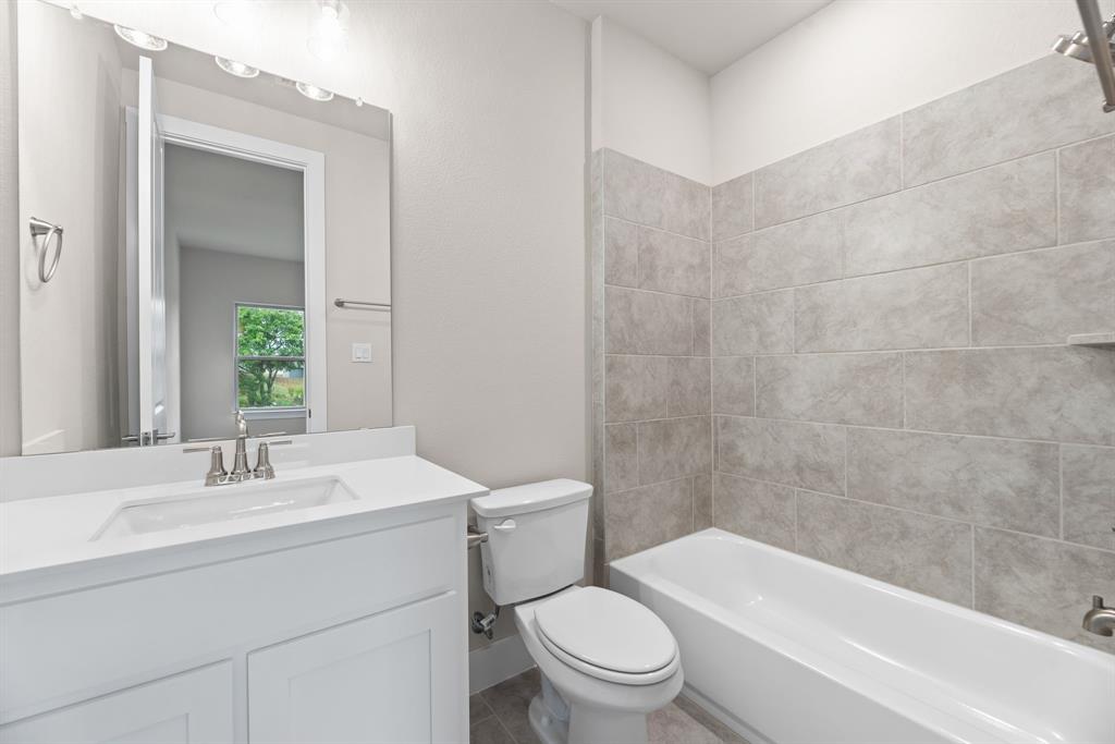 5201 Terrific Lane Property Photo 31