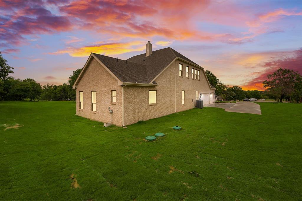 5201 Terrific Lane Property Photo 36
