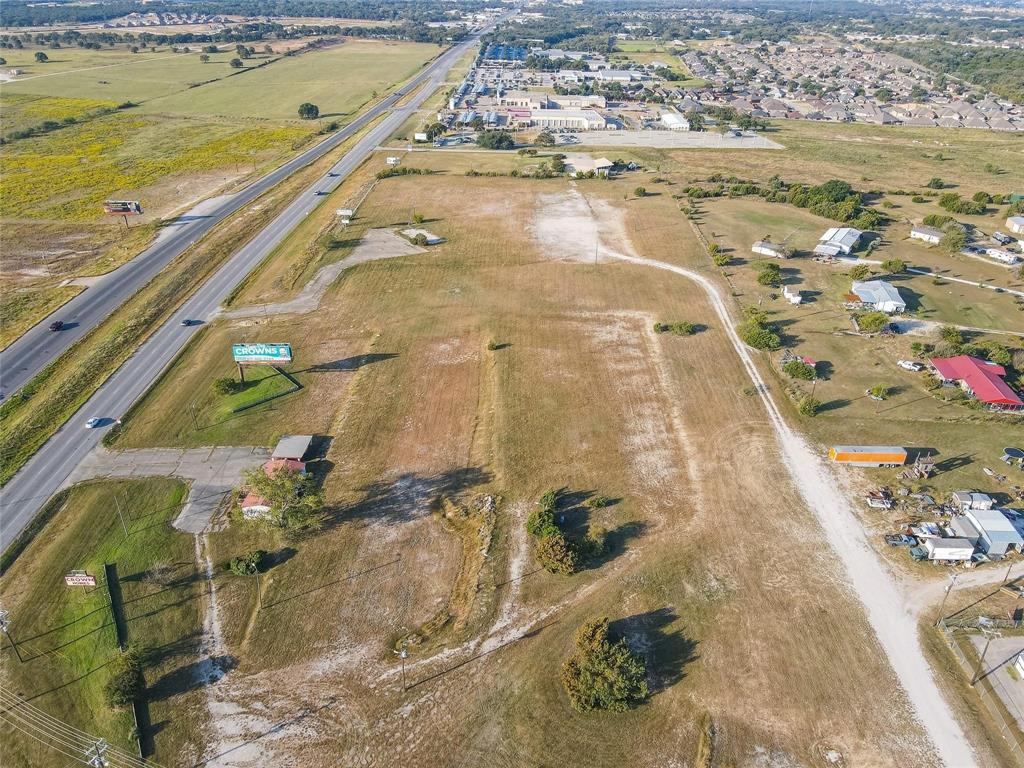 5284 E Highway 377 Property Photo 9
