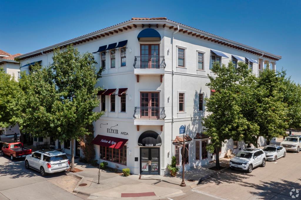 1501 E Belt Line Road Property Photo 3