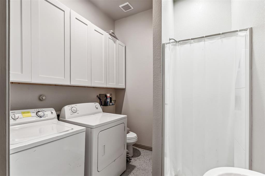 100 E Harrell Street Property Photo 13