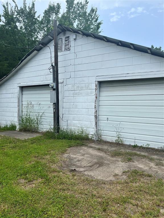 806 Rees Street Property Photo 2