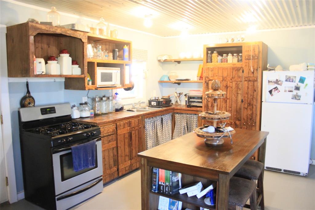 191 County Road 358 Property Photo 12