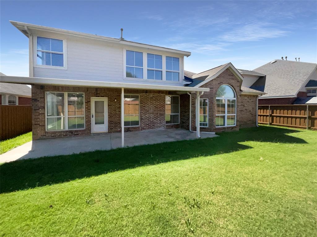 3420 Willowcreek Drive Property Photo 6