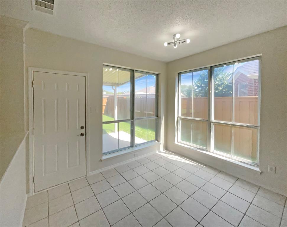 3420 Willowcreek Drive Property Photo 13