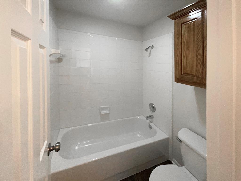 3420 Willowcreek Drive Property Photo 27