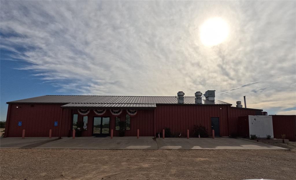 3667 3667 E Interstate 30 Property Photo 35