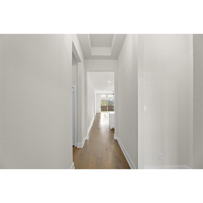 2000 Harmony Pine Way Property Photo 4