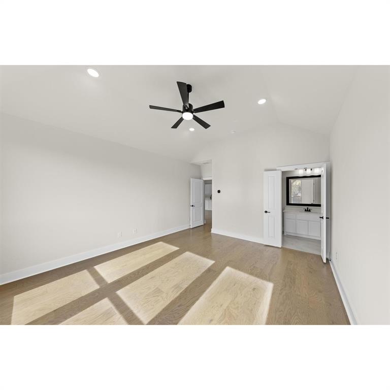 2000 Harmony Pine Way Property Photo 15