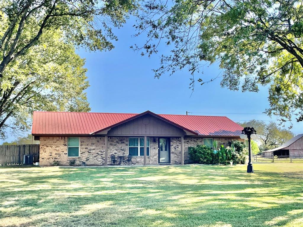 9425 Fm 44 Property Photo