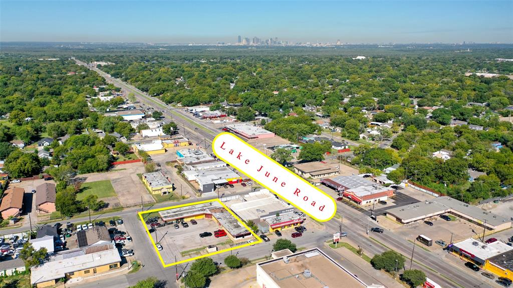 1227 World Store Court Property Photo 10