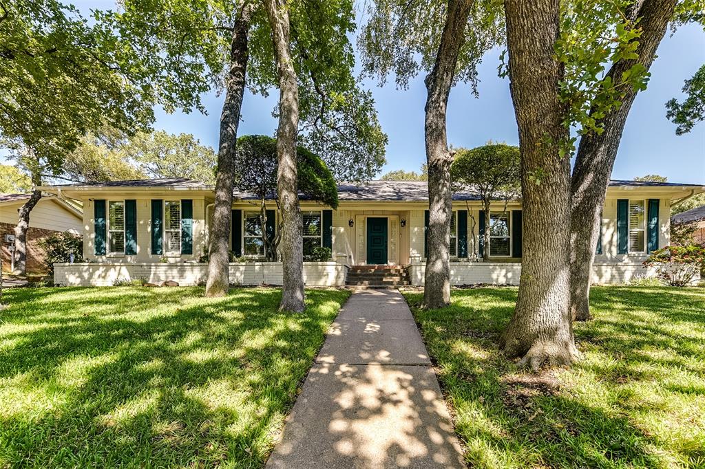 1805 Woodside Drive Property Photo 1