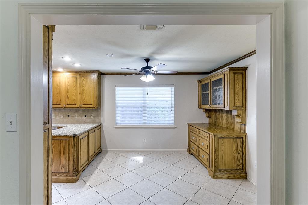 1805 Woodside Drive Property Photo 10