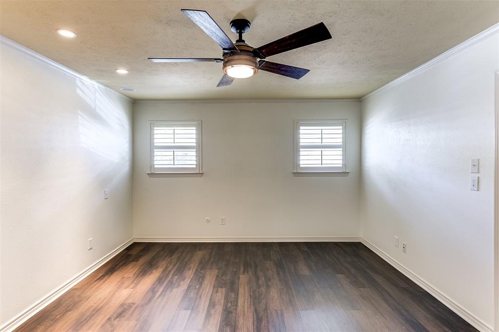 1805 Woodside Drive Property Photo 32