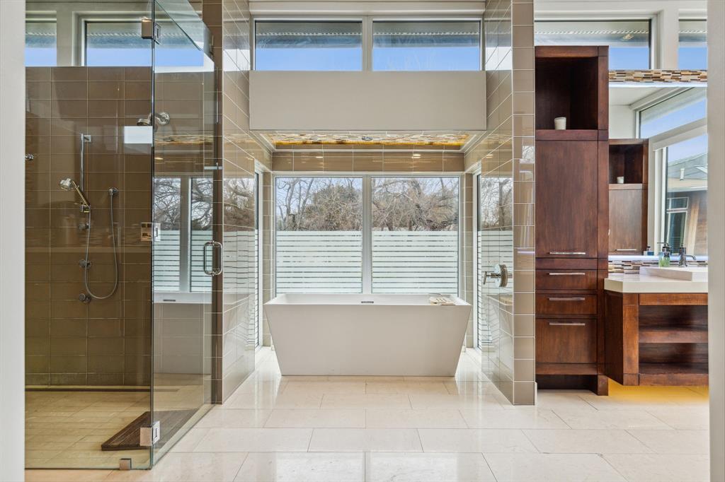 10150 Marsh Lane Property Photo 22