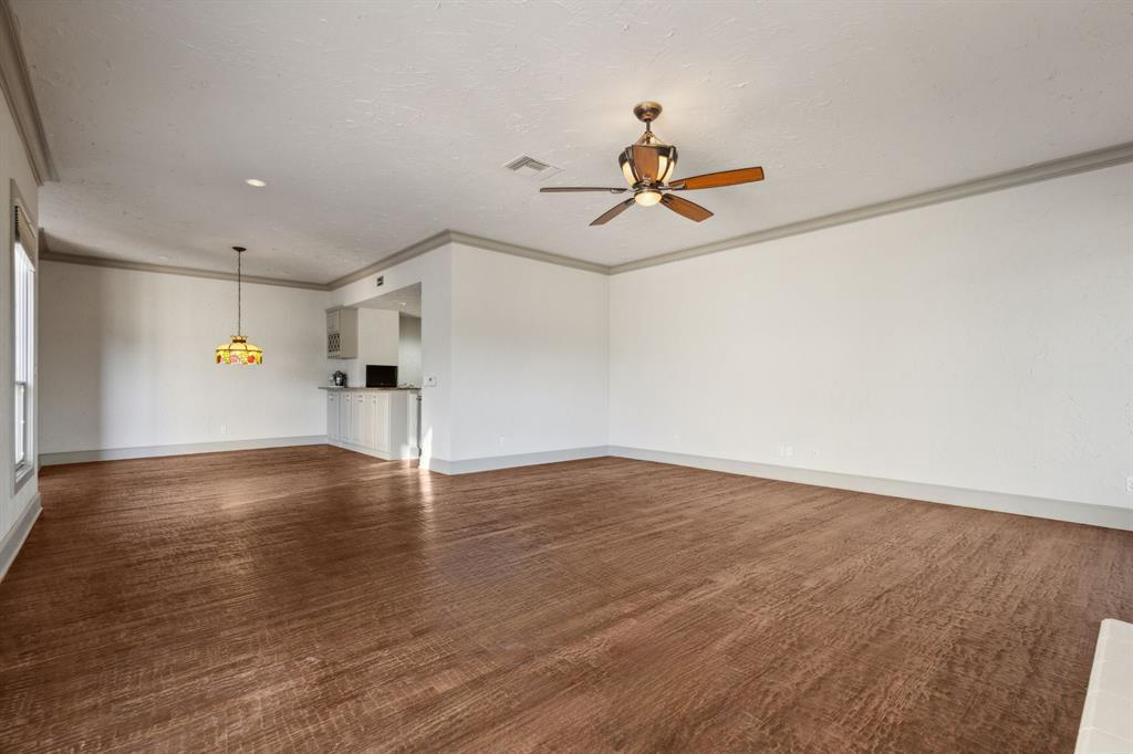 2586 King Arthur Boulevard Property Photo 21