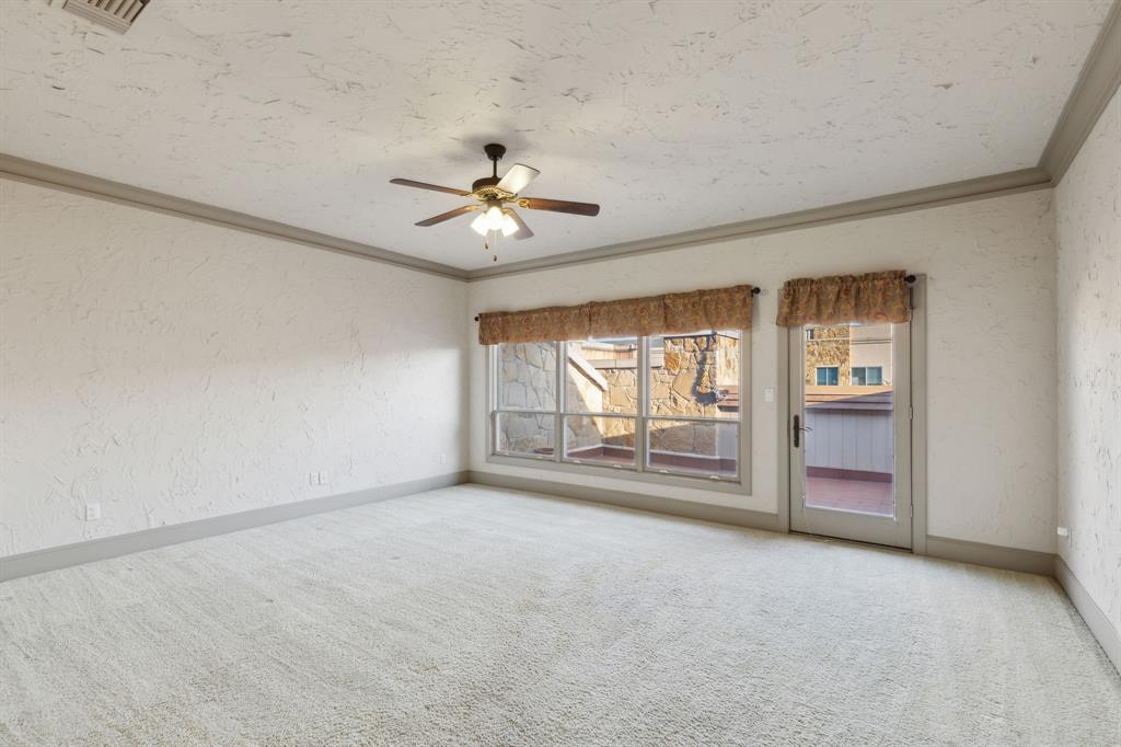 2586 King Arthur Boulevard Property Photo 24