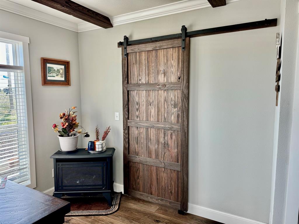 876 Fm-585 Property Photo 20