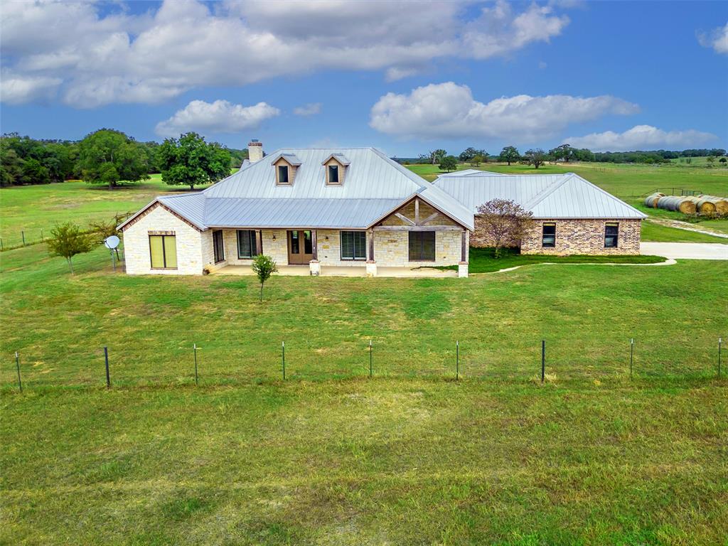 453 Tower Road Property Photo 12