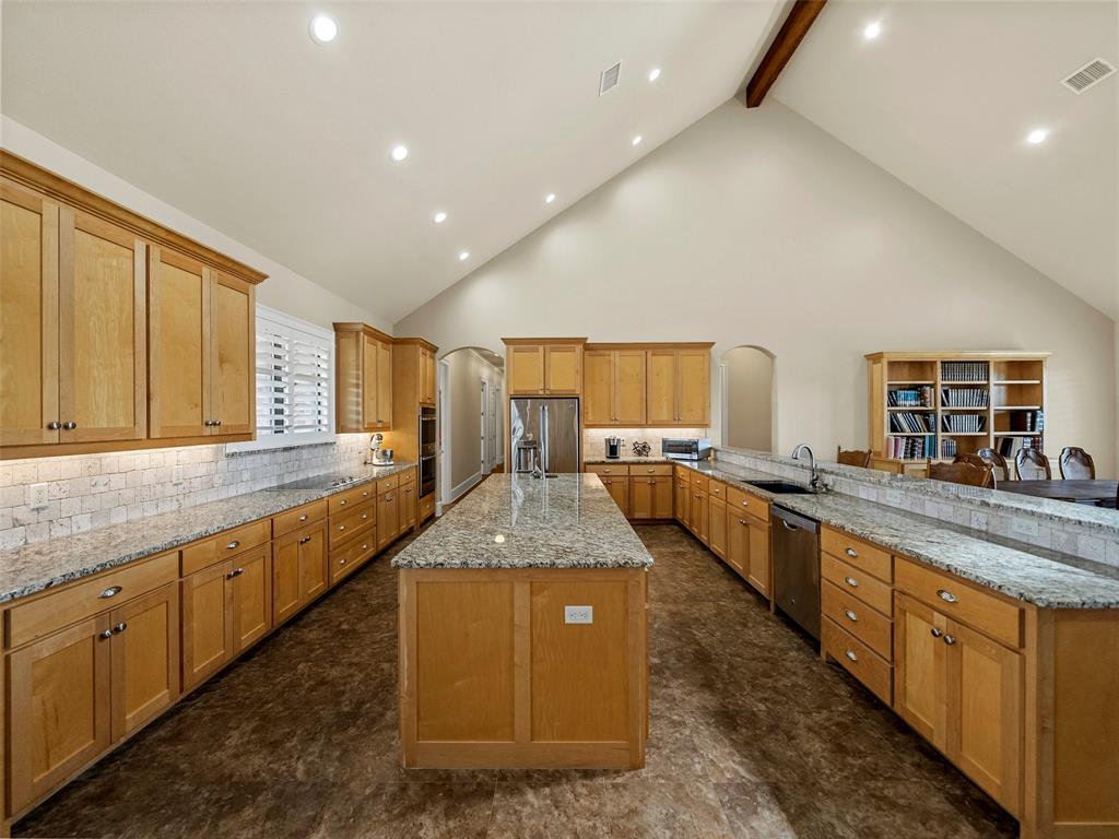 453 Tower Road Property Photo 19