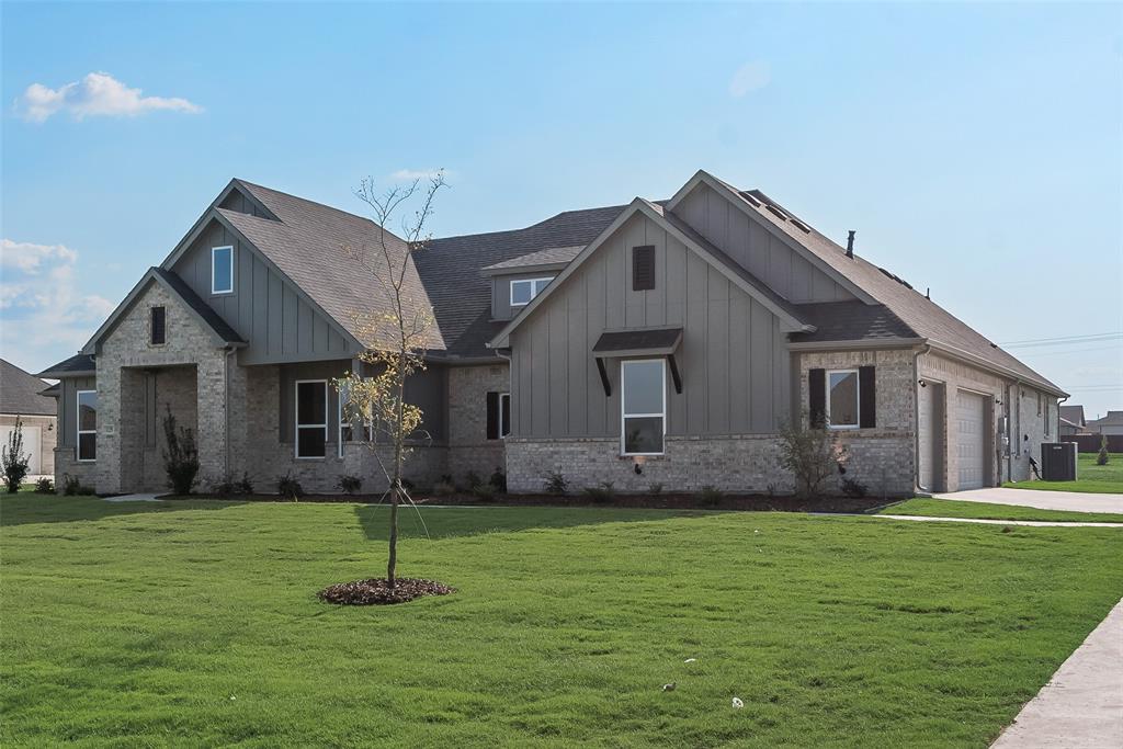 1129 Barrix Drive Property Photo 3