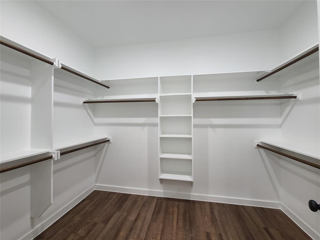 1710 W Parnell Property Photo 14